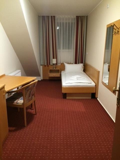 Hotel Am Ledermuseum Жак Офенбах Екстериор снимка