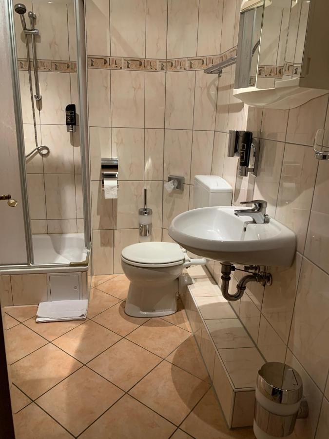 Hotel Am Ledermuseum Жак Офенбах Екстериор снимка