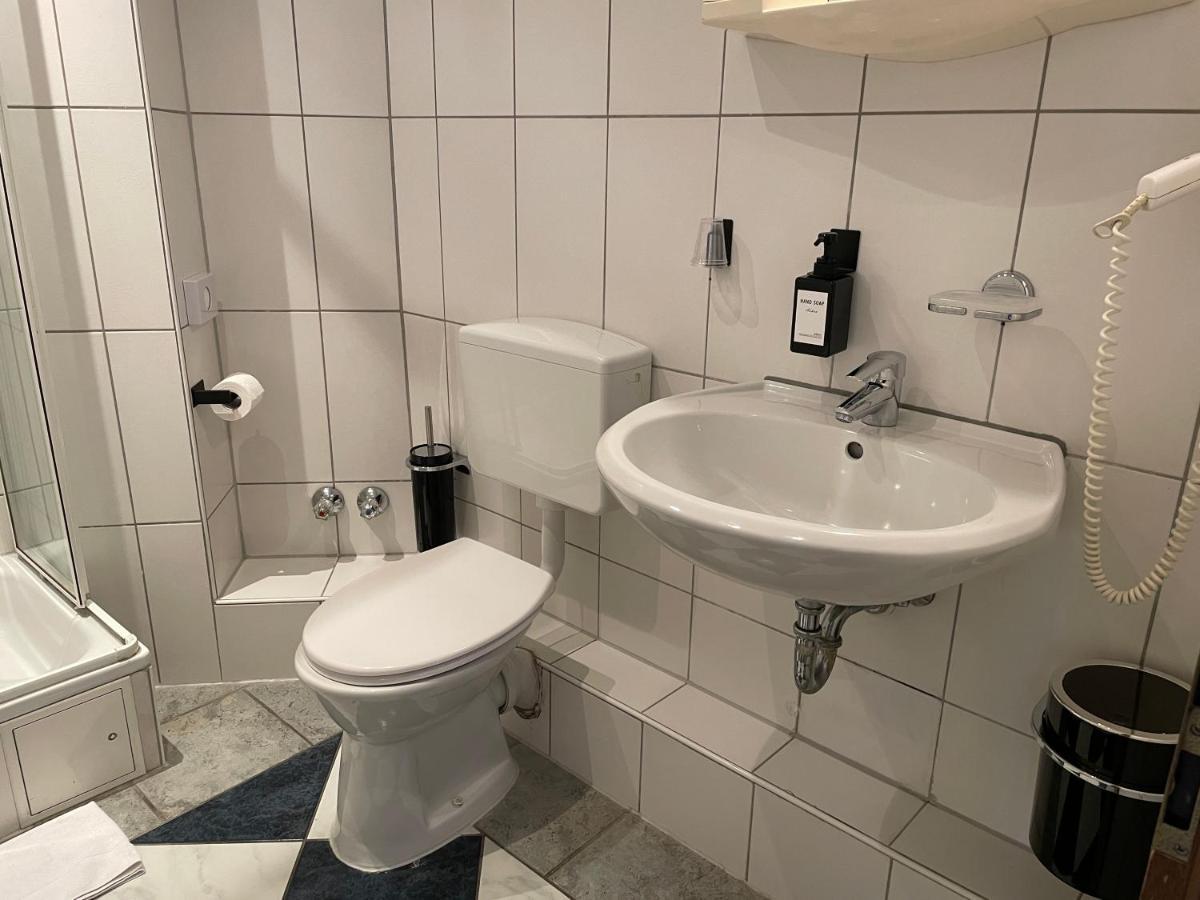 Hotel Am Ledermuseum Жак Офенбах Екстериор снимка