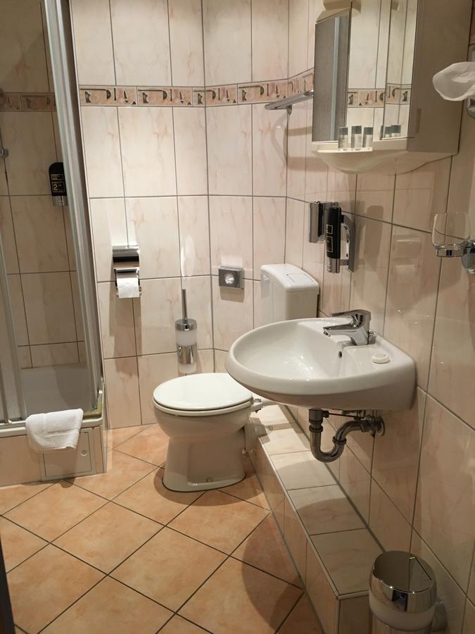 Hotel Am Ledermuseum Жак Офенбах Екстериор снимка